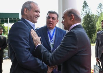 Pezeshkian’s Visit to Pakistan Hailed as ‘New Era’ in Regional Ties